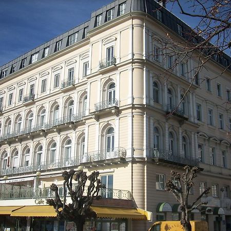 Garconniere Im Ehemaligen Hotel Austria グムンデン エクステリア 写真